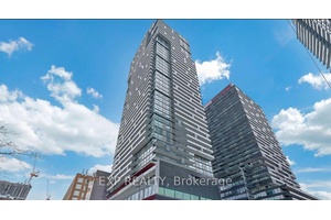 Welcome to E2 Condo ! 10 Feet ceiling 3 bedroom, 2 bathroom Bright Unit in the heart of Yonge and Eglinton.
