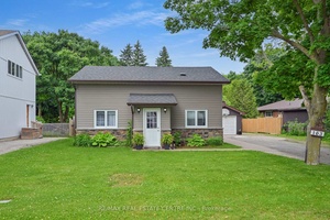 Discover this charming detached home nestled in the sought after town of Erin, offering the perfect blend of peacefulness and convenience.