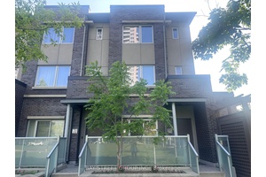 Welcome to this beautifully maintained end unit condo townhouse in the sought after Tridel Community !