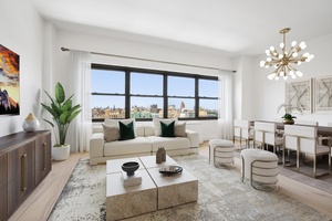 NO BOARD APPROVAL FOR THIS TRIPLE MINT RENOVATED, TOP FLOOR, BR 1BATH W ALCOVE APT COOP W STUNNING, SWEEPING VIEWS Never occupied, sunny, top floor, serene, West and North facing, ...