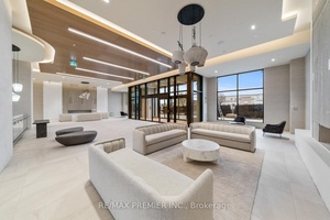 Opportunity to lease brand new, never lived in condo !