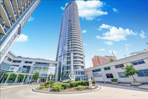 Welcome to 125 Village Green Sq A Bright amp ; Spacious 2 Bedroom, 2 Bath Tridel Built Condo Experience modern urban living in this beautifully maintained Tridel built residence, ideally ...