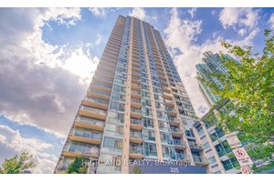 One Parking Included Welcome To Solstice Condo, Located In The Heart Of Mississauga.