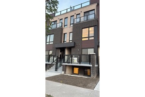Brand new 2 bedroom stack townhouse.