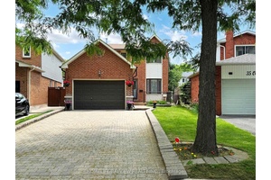 Beautiful Detached Home, Very well Updated and Maintained by its Owners, Efficient Layout, Bright and Lively, 3 Generous Size Bedrooms, Nicely Finished Basement Apartment with Seperated Entrance, Great Income Potential, ...