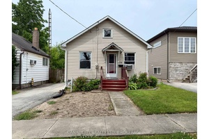 ATTENTION first time home buyers or investors !