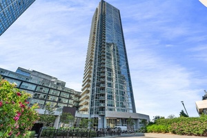 Welcome To TH 109 At Nord East Condos !