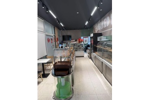 STUNNING CAFE FOR SALE IN ONE OF RICHMOND HILL MOST BUSTLING EAST END NEIGHBOURHOODS.