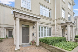 Townhomes Of Hogg's Hollow.