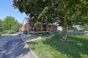 Live the outdoor lifestyle youve been dreaming of at 109 Sunset Drive !