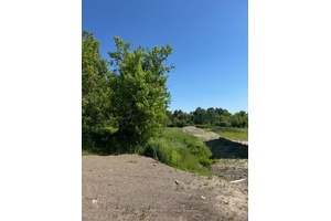Large Vacant Lot for Sale.