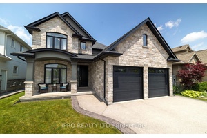 Welcome to this executive 4 bedroom, 4 bathroom detached 2 storey home located in the prestigious Fernwood Estates subdivision in Niagara Falls.