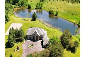 Seldom Find A 8 Year Old Prestigious Custom Built Home Nestled On Premium 30.