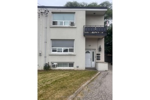 Excellent Investment Opportunity on Quiet Cul De Sac !