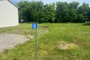 Build Your Future at 43 King St, Smiths Falls Fully Serviced Lot in Prime Location Looking for the right place to bring your dream home or investment property to life ...