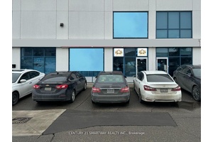 Discover this exceptional industrial condo for sale at the prime intersection of Derry Rd amp ; Dixie.