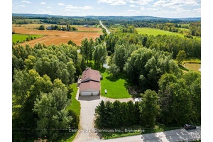 Located in the heart of Heathcote on 2.