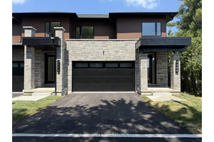 Brand new executive town home never lived in !