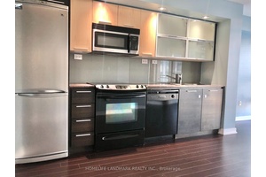Luna Vista Building in Cityplace !