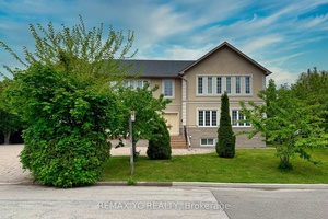 Exceptionally Convenient Location in North York !