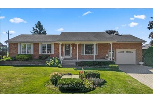 Have you been searching for a well constructed brick bungalow that offers magnificent panoramic views of the countryside ?