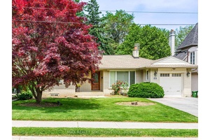 Beautiful 58 x 145 property in exclusive Bayview amp ; York Mills area.