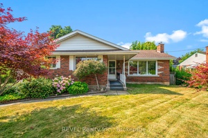 Is the bungalow lifestyle calling your name ?