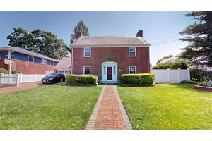Beautiful Brick Colonial with 3 Bedrooms amp ; 2.