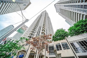 Rarely Studio Suite At Residences Of College Park One Of Downtown's Most Sought After Buildings !