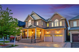 Rare Arista built Lancaster Model in Box Grove only 6 in the community !