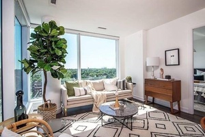 FREE ONE MONTH RENT Experience luxury living in this highly desirable BEDFORD MODEL Suite on the 35th Floor !