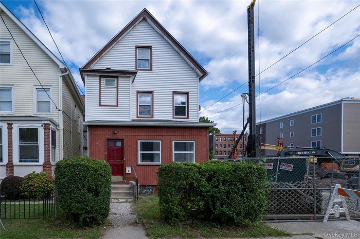 226 Fourth Avenue, Pelham
