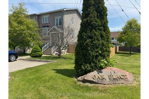 Luxury 3 storey townhome Condo approx 2300 sq feet, beautifully finished top to bottom.