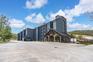 EXPERIENCE THE BEST OF HORSESHOE VALLEY LIVING !