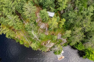 South Muskoka Lakefront Opportunity !
