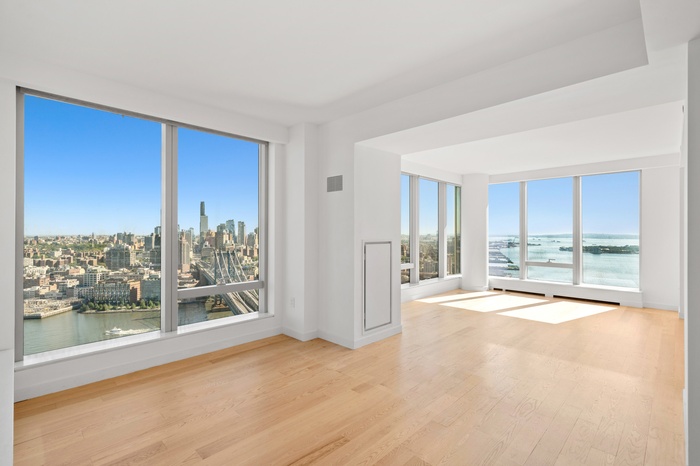 This gorgeous 3 Bedroom 3 Bathroom residence with breathtaking endless views from 43rd floor at the Luxurious One Manhattan Square - FOR RENT!