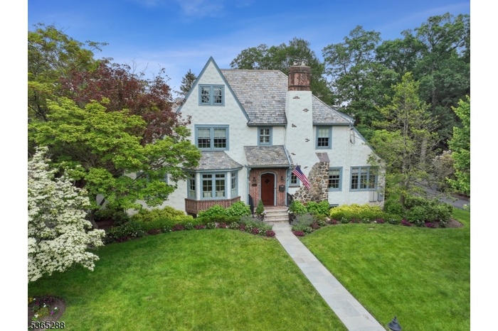 58 Prospect Hill