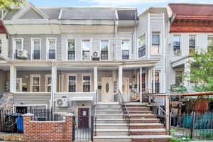 Welcome to 1266 Findlay Avenue, a fully renovated Two family home in the heart of the Bronx s rapidly growing Concourse Village neighborhood !