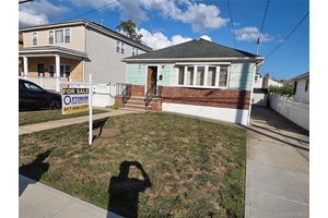 This 3 bedroom Ranch home is nestled on a beautiful block in the heart of Rosedale.