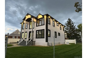 Introducing 1035 Glen Ave, A Masterpiece of Modern Colonial Living in Franklin Square Nestled on a prime corner lot in the heart of Franklin Square, 1035 Glen Drive is a ...