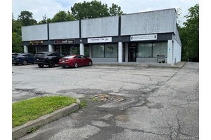 RETAIL PLAZA FOR SALE... ON STATE ROUTE 32, NEW WINDSOR CORNWALL MUNICIPALITY amp ; SCHOOL DISTRICT.