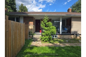 Lovely 3 bedroom rental on the entire main level of a recently remodelled Ranch bungalow, located at Mono Mills.