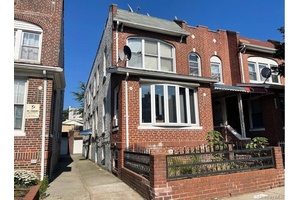 Big two family house in the most desirable area of East Elmhurst !