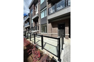 Welcome to this bright and spacious ground floor 2 bedroom, 1 washroom townhome that combines comfort and convenience.