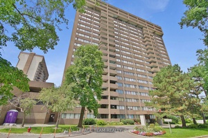 Unbeatable Views ! Welcome to this bright and spacious 18th floor END UNIT condo offering TWO bedrooms, TWO Bathrooms, and incredible north facing views of downtown Ottawa.