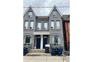 Location, Location, Location, Good Beautiful Semi Detached With 2 Spacious big Bedrooms, high celling, close university of toronto, little Italy, Toronto Western Hospital, TTC at door, Banks, Restaurant, Pubs, Walk ...