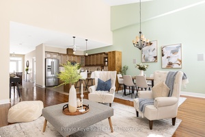 There's a quiet kind of luxury tucked into the heart of Bracebridge and it begins with simplicity.