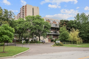 Gorgeous amp ; Spacious around 1300Sqft 2 Story Stacked townhouse.