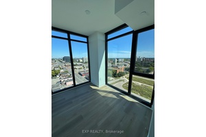 Spacious Brand New, Never Lived 2 bedroom Den Condo with 2 Washrooms in Prime Cooksville Location of Mississauga !