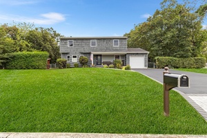 Welcome to 6 Barry Ln, a beautifully renovated colonial in Mount Sinai offering style, comfort, and efficiency.